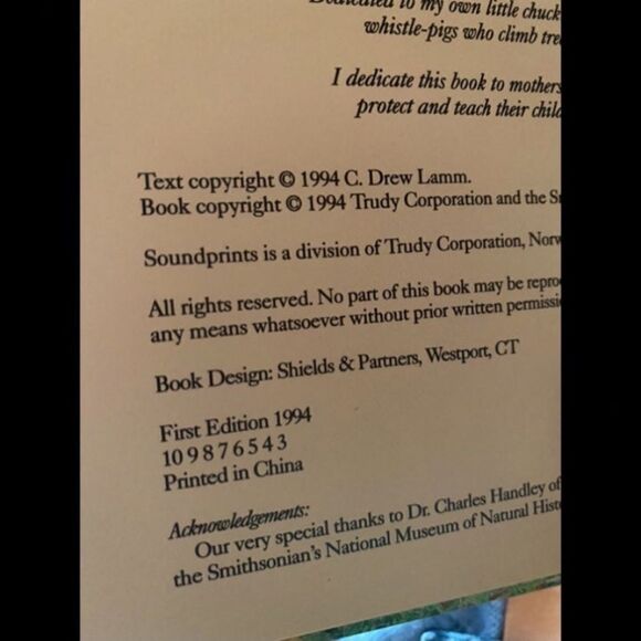 Smithsonian Backyard Landoll's vintage book bundle - Picture 5 of 6